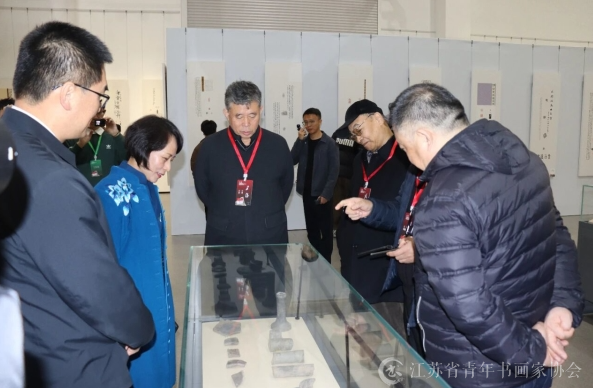 image.png 2025年工作会议暨篆刻创作交流活动在济南举行 书画新闻