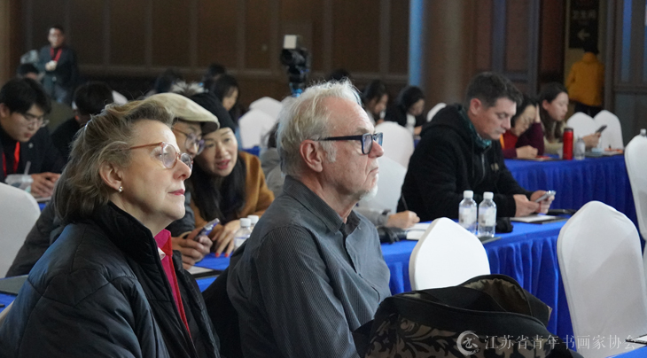 image.png 首届国际美术大会在北京展览馆召开 书画新闻