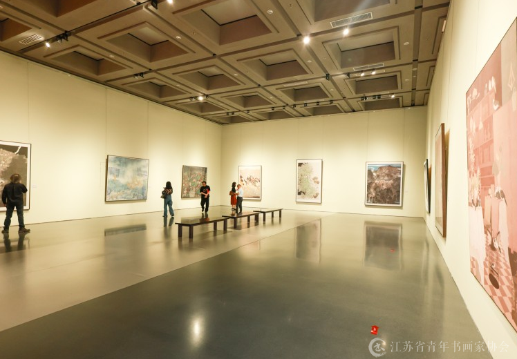 image.png 第六届“红船颂”中国画油画作品展在嘉兴启幕 书画新闻
