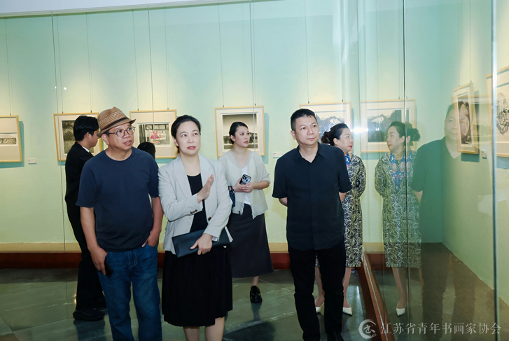 image.png 第二届小幅版画作品展览在东莞开幕 书画新闻